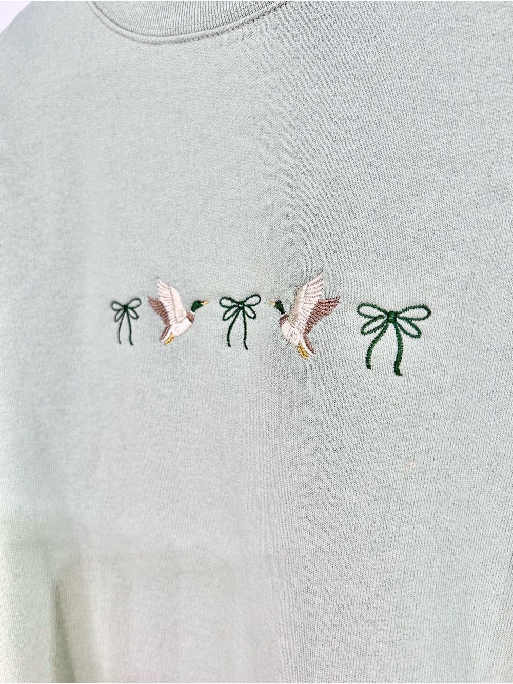 Womens Mint Green Embroidered Duck sweatshirt